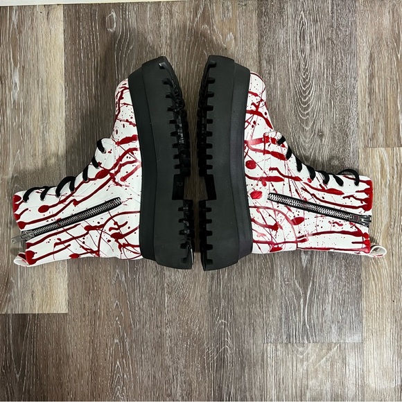 Dolls Kill TRICKZ N' TREATZ SCREAM QUEEN COMBAT BOOTS Size 9 Platform Gothic - Picture 8 of 15